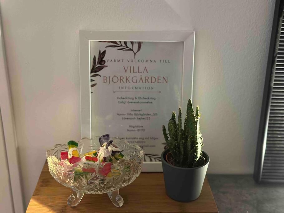 Modernt & Rymligt Sommarhus Pa Landet- Bubbelpool Villa Eskilstuna Eksteriør bilde